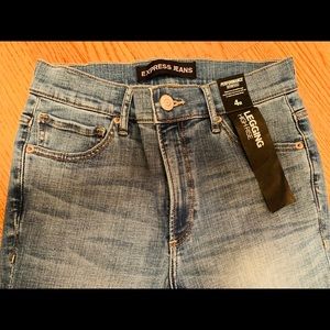 Express High Waist Legging Jeans (Size: 4)
